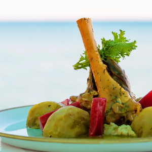 Lamm with artichokes in Restaurants in Crete