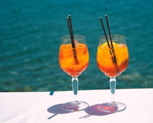 2 Aperol spritz in front of the sea in Ierapetra-Crete