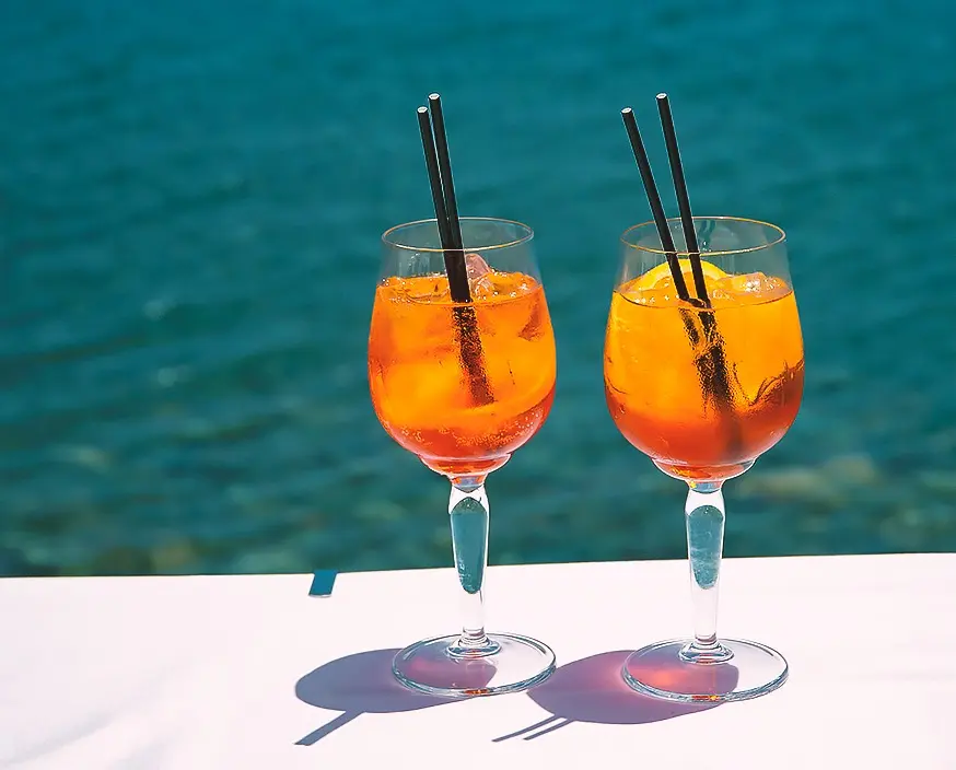 2 Aperol spritz in front of the sea in Ierapetra-Crete